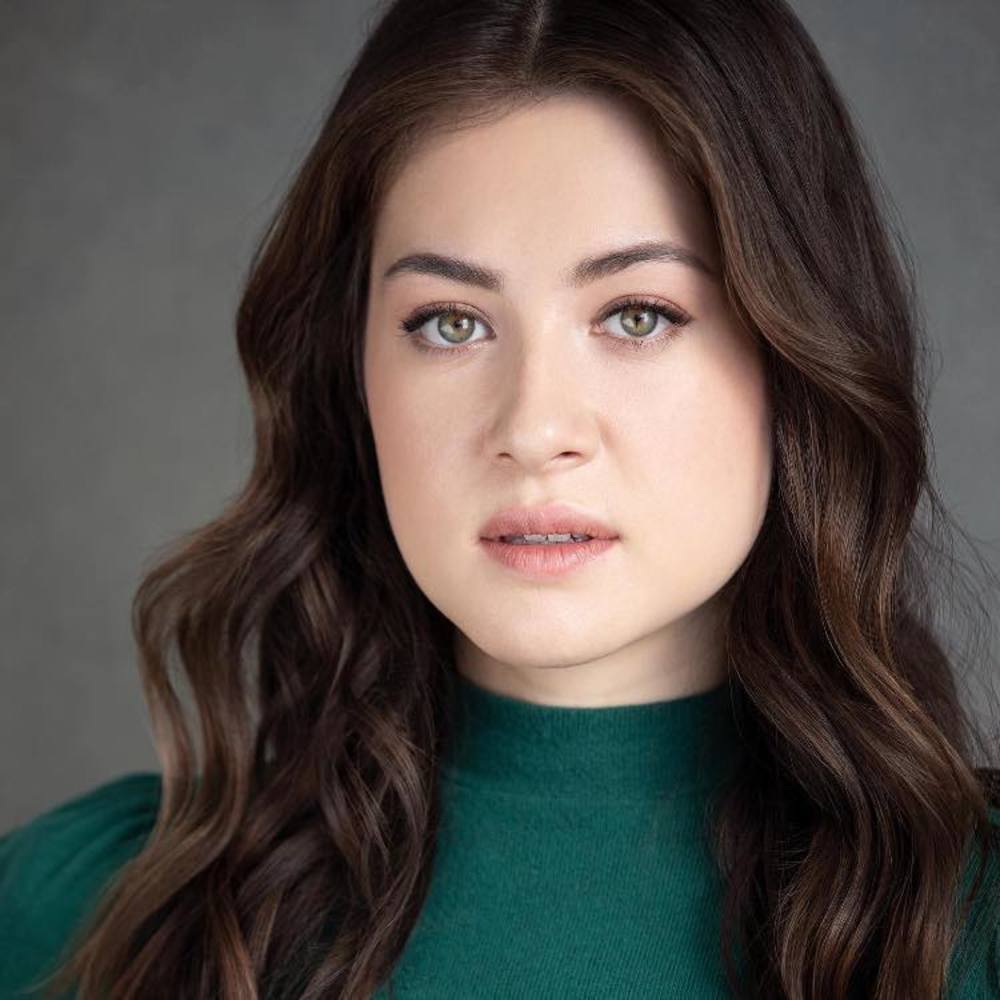 Meet your Posher, Isabella